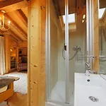 Domek alpejski Saint Piran-1 By Interhome