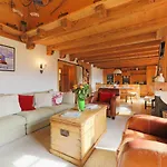 Saint Piran-1 By Interhome Domek alpejski *
